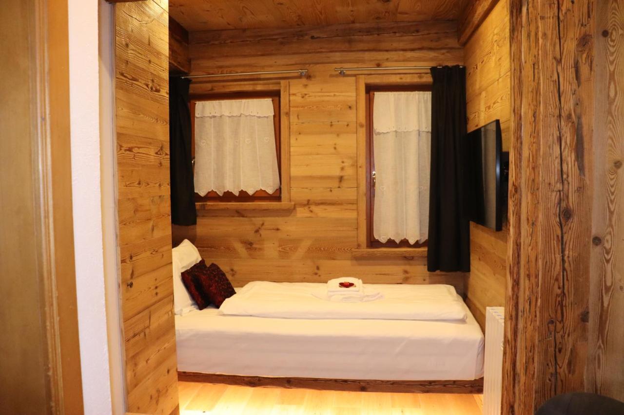 Hotel Ciasa Lorenzi Cortina dʼAmpezzo Extérieur photo