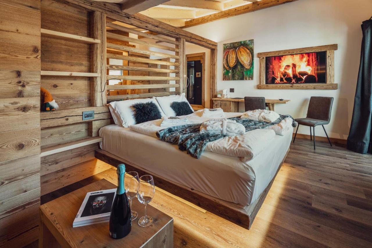Hotel Ciasa Lorenzi Cortina dʼAmpezzo Extérieur photo