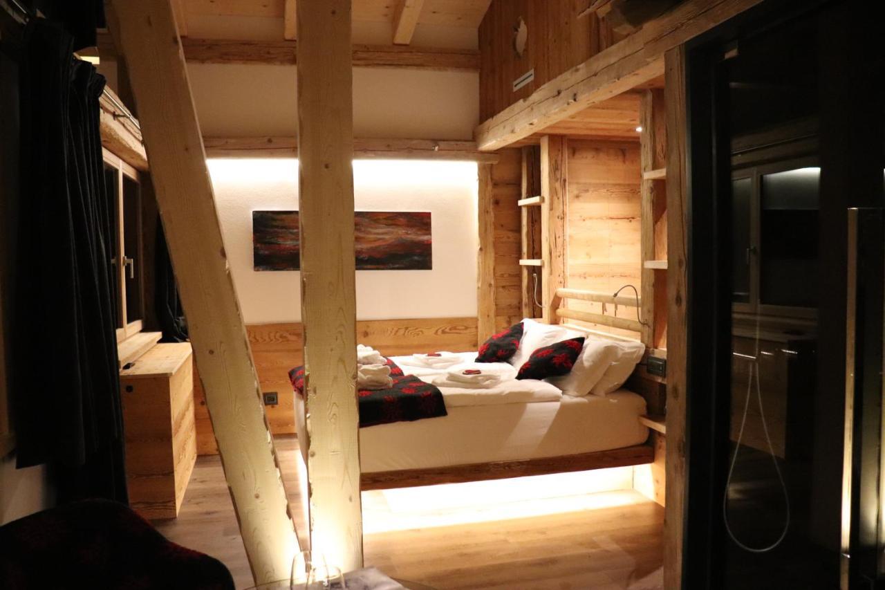 Hotel Ciasa Lorenzi Cortina dʼAmpezzo Extérieur photo