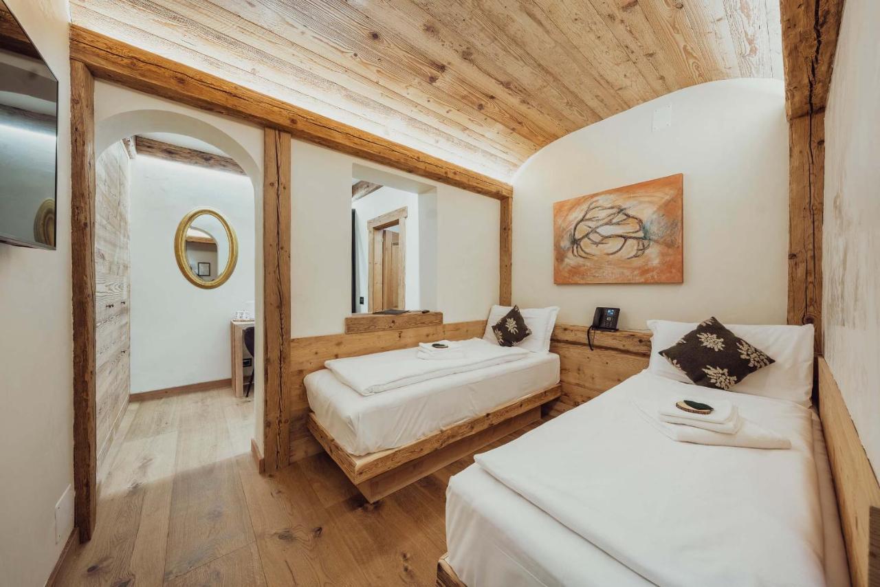 Hotel Ciasa Lorenzi Cortina dʼAmpezzo Extérieur photo