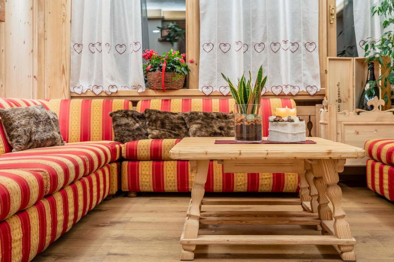 Hotel Ciasa Lorenzi Cortina dʼAmpezzo Extérieur photo