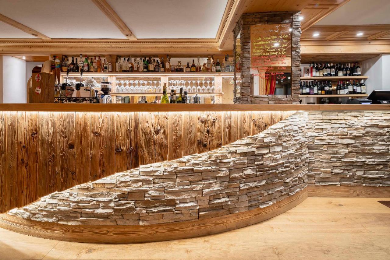 Hotel Ciasa Lorenzi Cortina dʼAmpezzo Extérieur photo