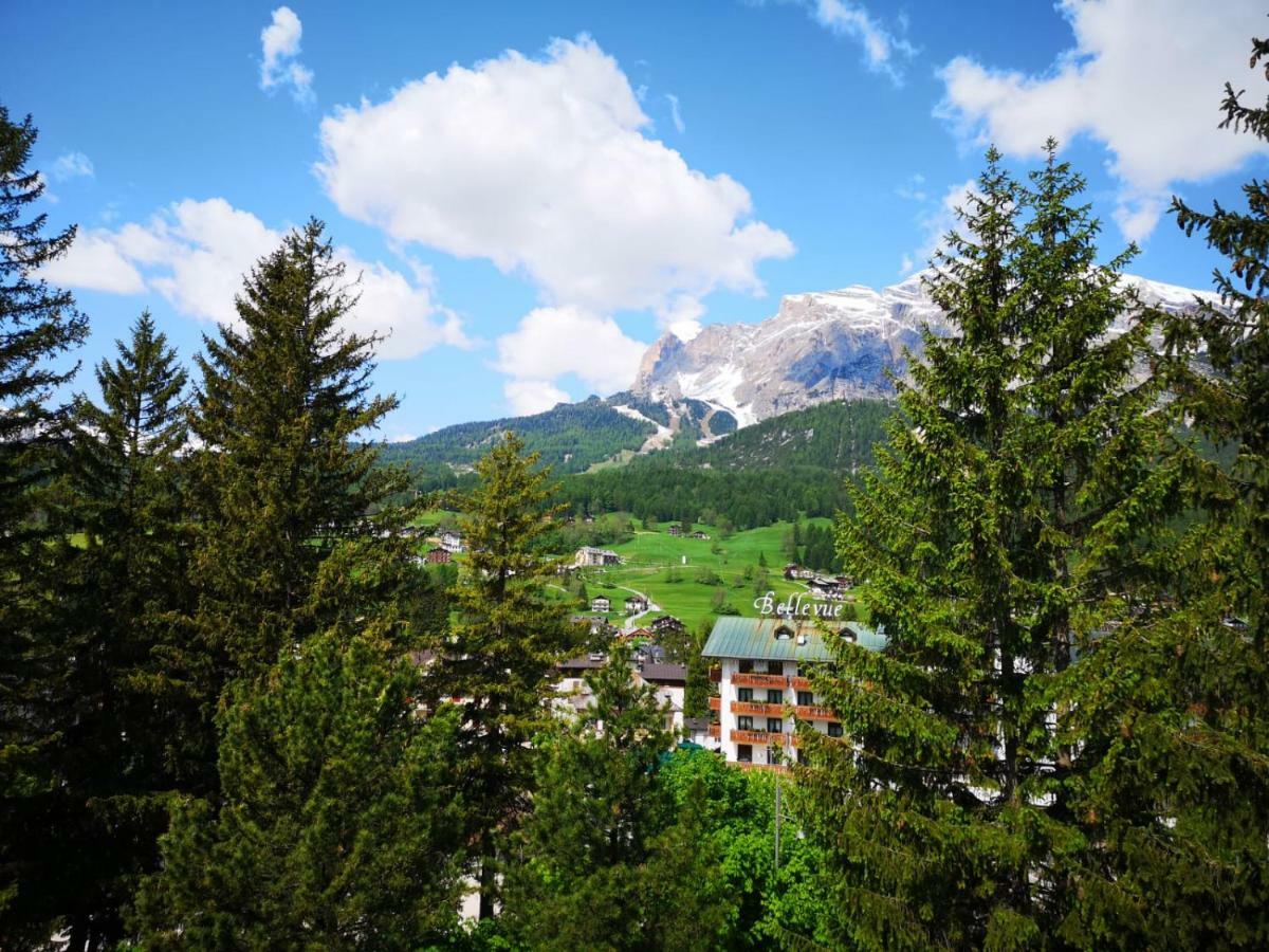 Hotel Ciasa Lorenzi Cortina dʼAmpezzo Extérieur photo